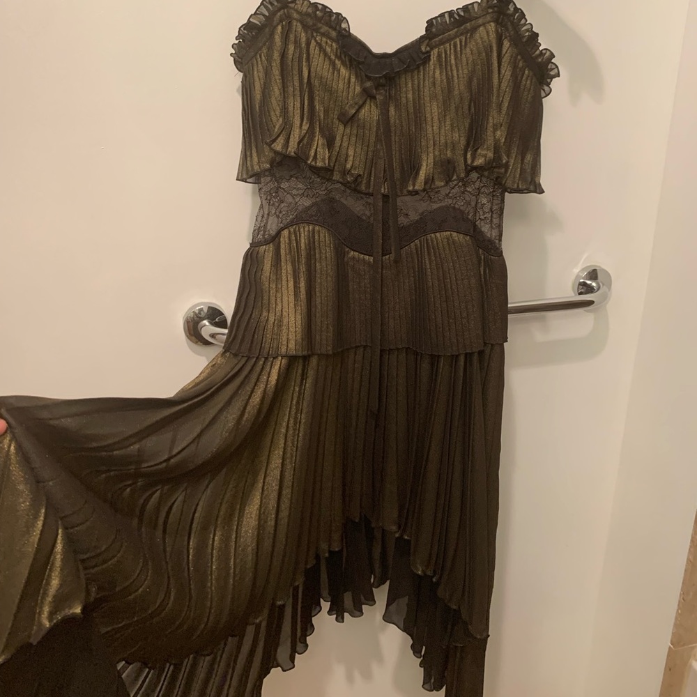 Elie Saab — perfect dress for a date night